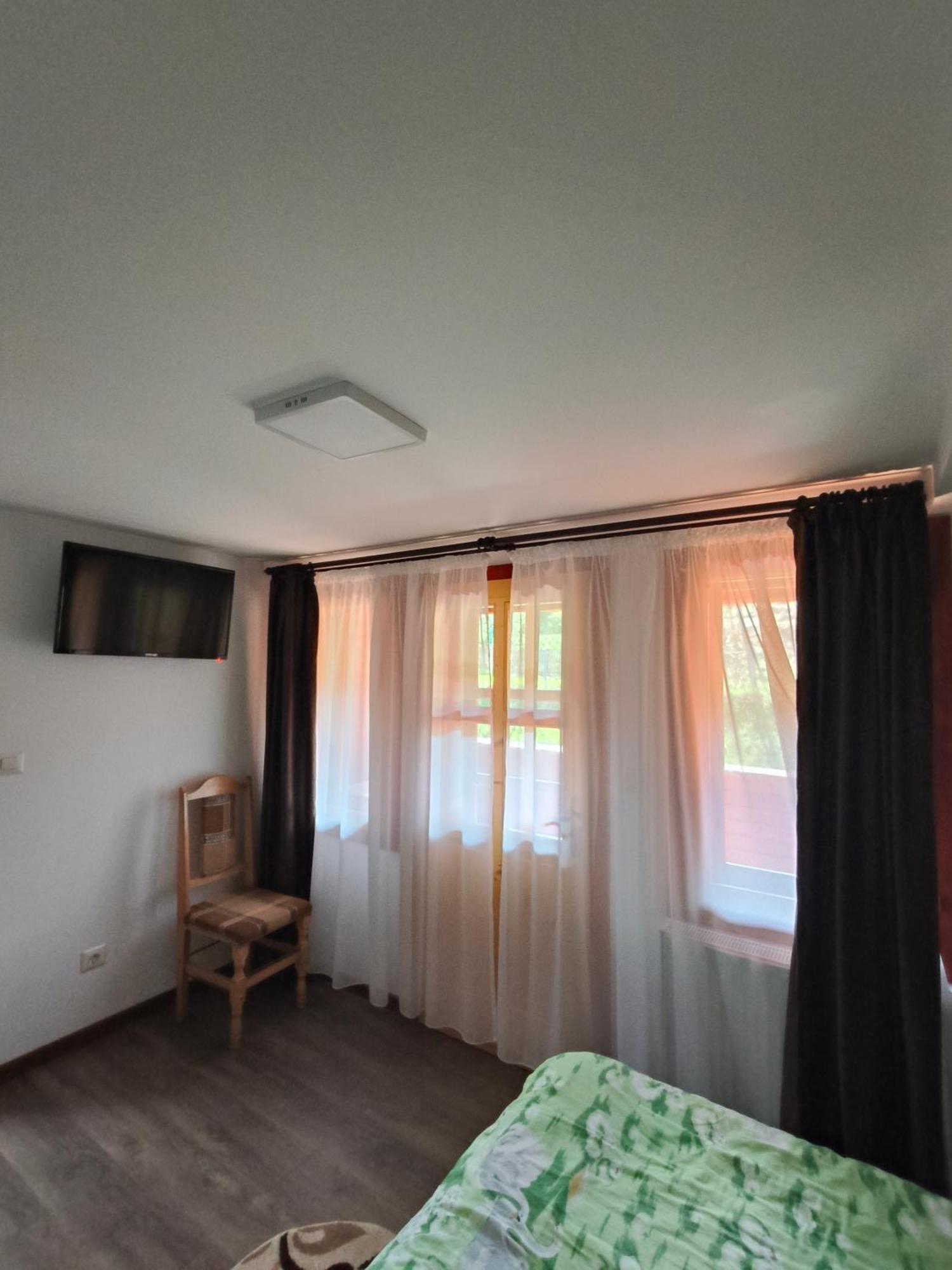 Family&Friends Apartment Ceahlau Bagian luar foto